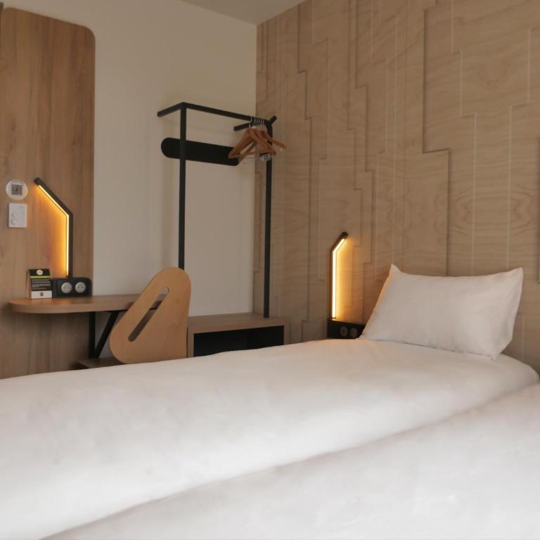 B&B HOTEL Carcassonne Rocadest La Cité - Chambre Lits Jumeaux - 9