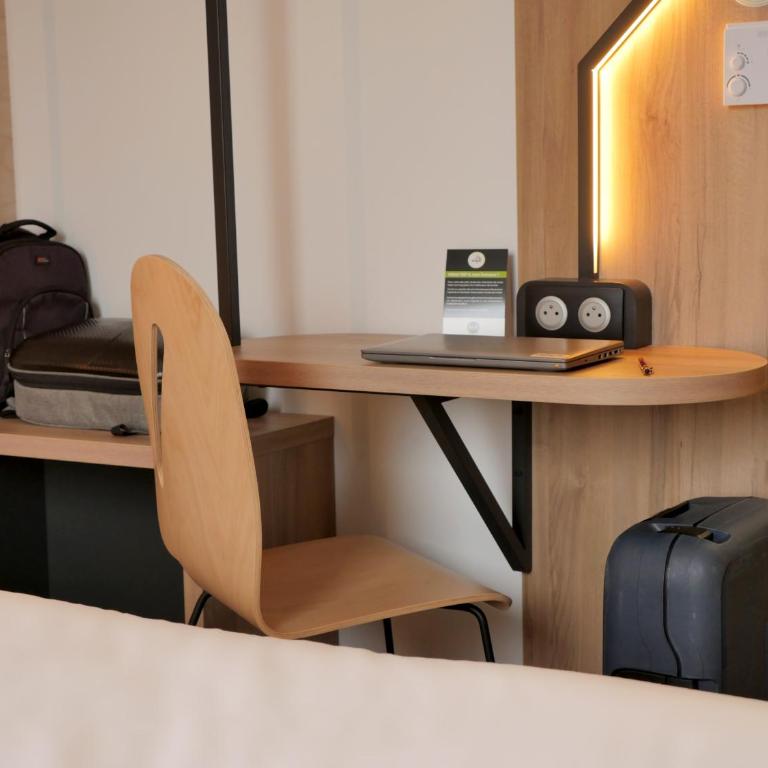 B&B HOTEL Carcassonne Rocadest La Cité - Chambre Double - 13