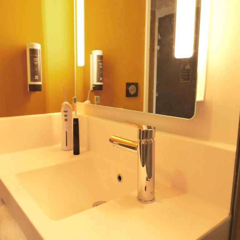 B&B HOTEL Carcassonne Rocadest La Cité - Chambre Double - 21