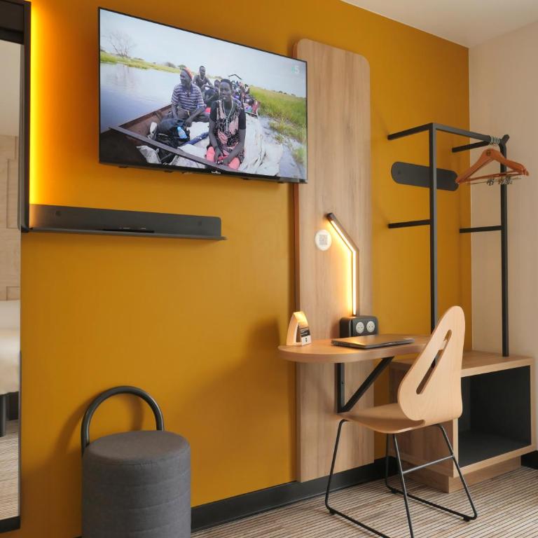 B&B HOTEL Carcassonne Rocadest La Cité - Chambre Double - Accessible aux Personnes à Mobilité Réduite - 8