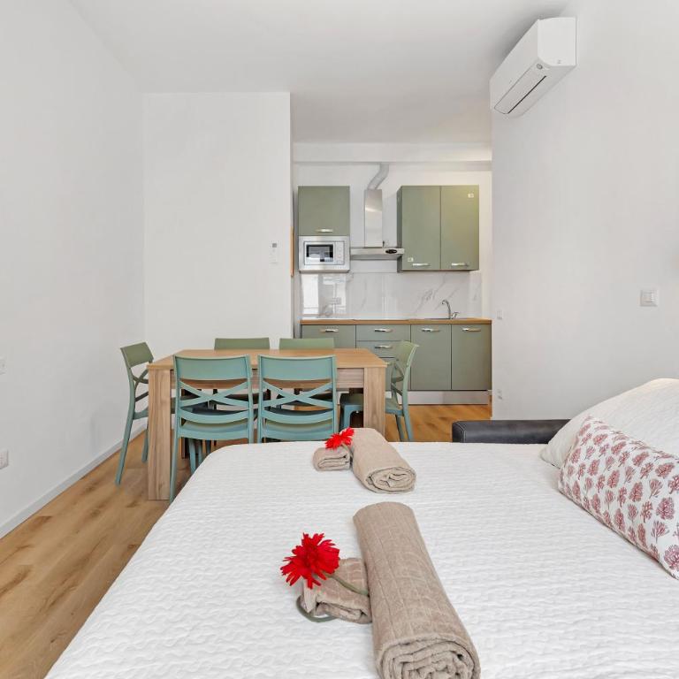 Alessia's Flat- Borgo Palazzo - Casa con 2 Camere da Letto - 2
