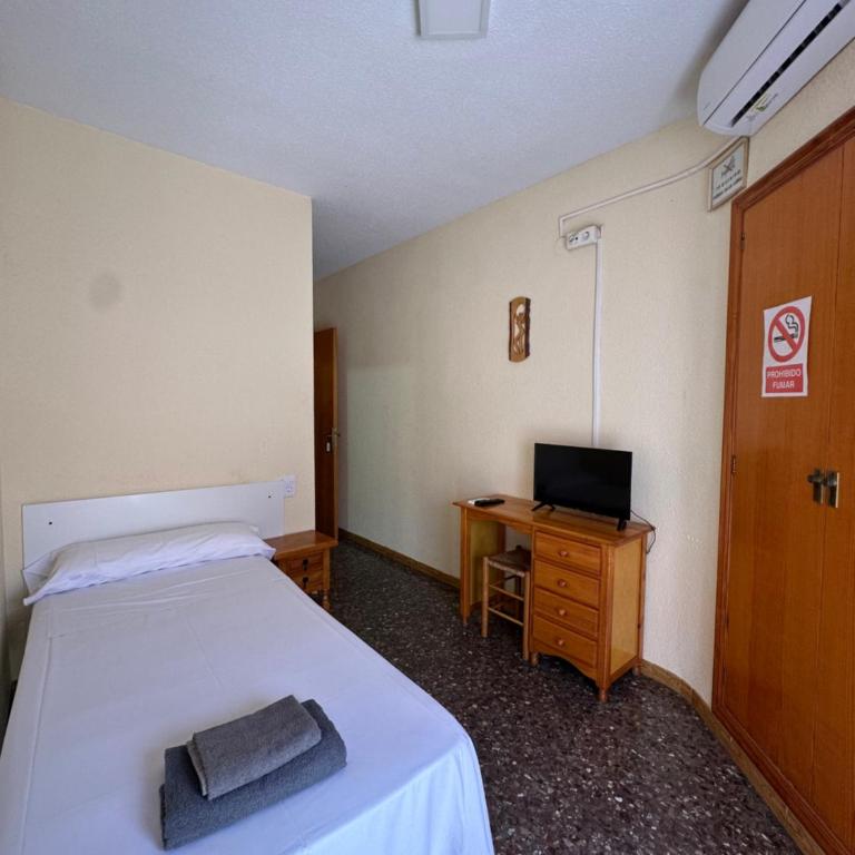 Hostal L'Escaleta - Habitación Individual - 4