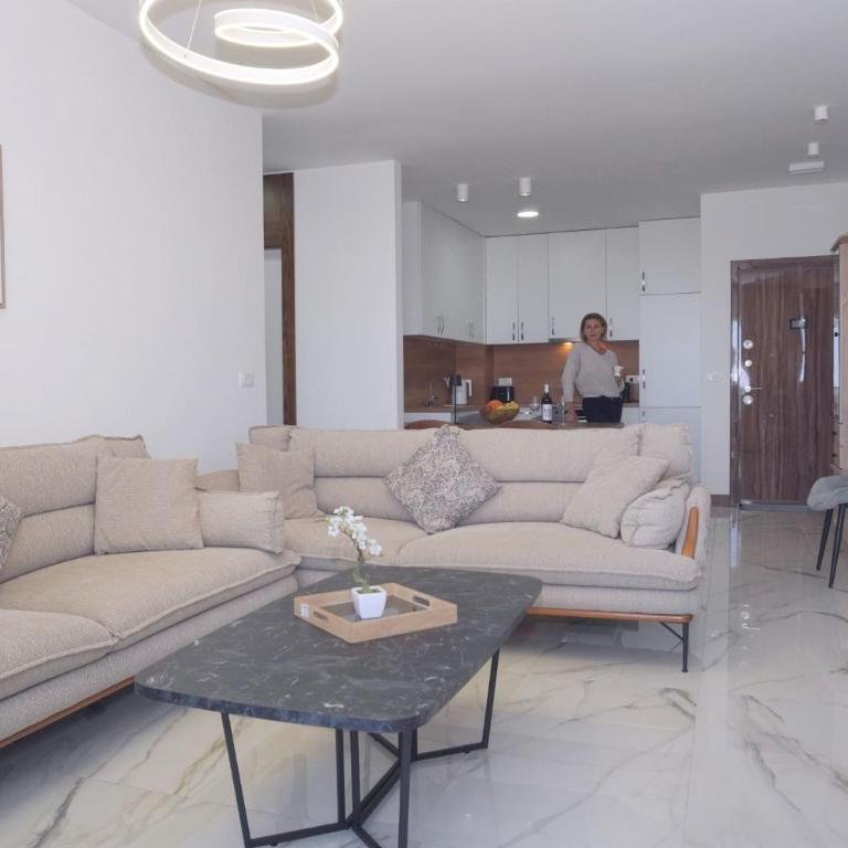 Belvedere at Emerald Residence Bar - Apartman sa 2 Spavaće Sobe - 1