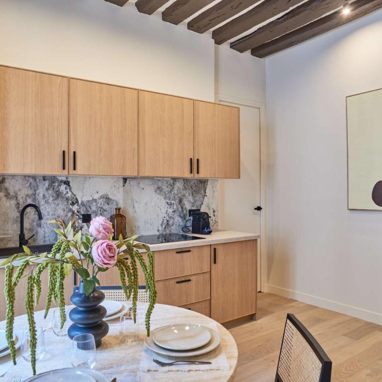 Charming Apartment in the Center of Paris - Appartement 2 Chambres - 7