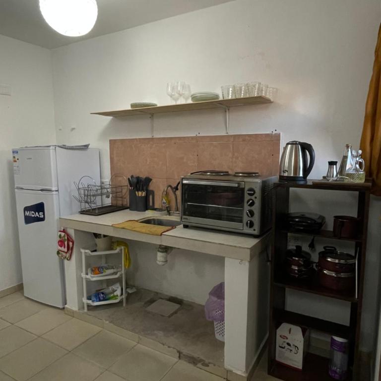 Dúplex cerca del Aeropuerto y Terminal de Ómnibus - Apartamento de 2 dormitorios - 2