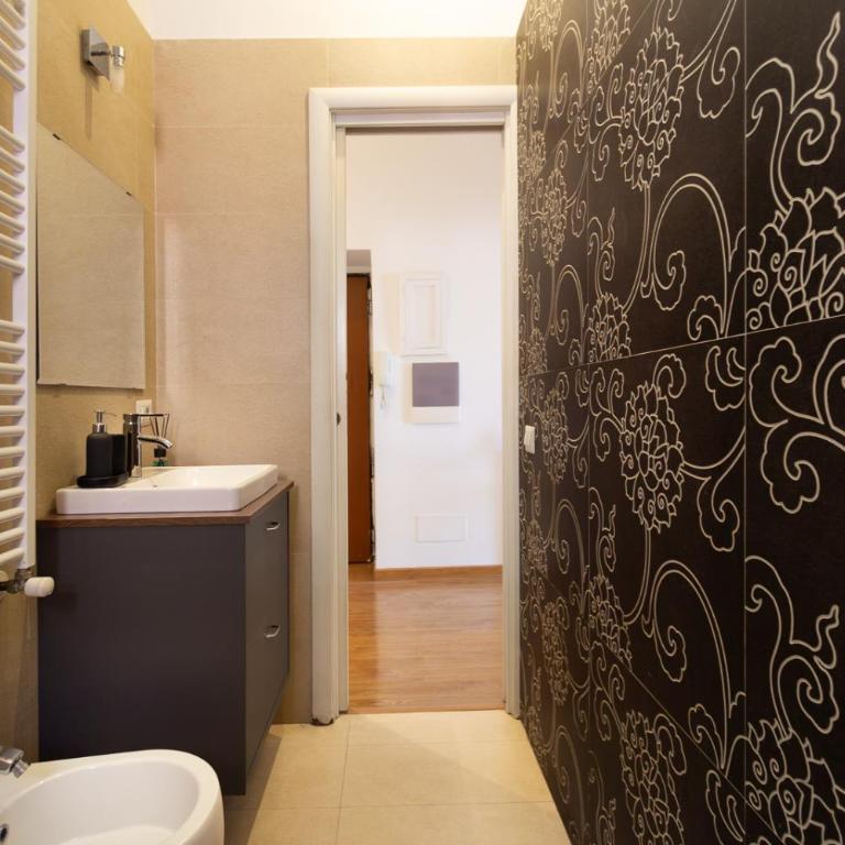 Noh 2BR Boutique Apartment Near Vatican Museums and Metro - Appartamento con 2 Camere da Letto - 38