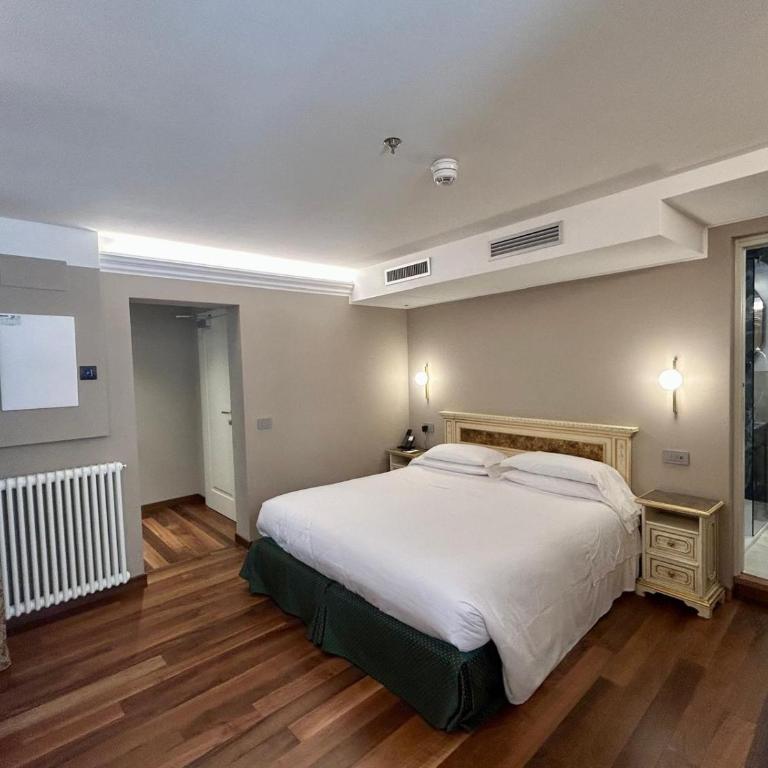 Albergo Cavalletto & Doge Orseolo - Camera Matrimoniale Classic - 14