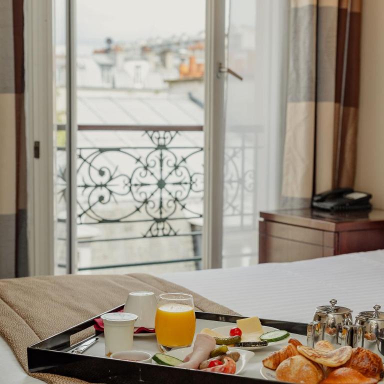 Grand Hotel Francais - Chambre Double avec Balcon - 8