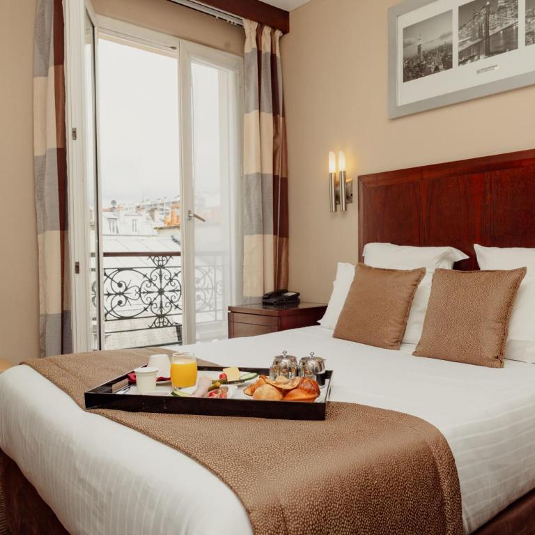 Grand Hotel Francais - Chambre Double avec Balcon - 10