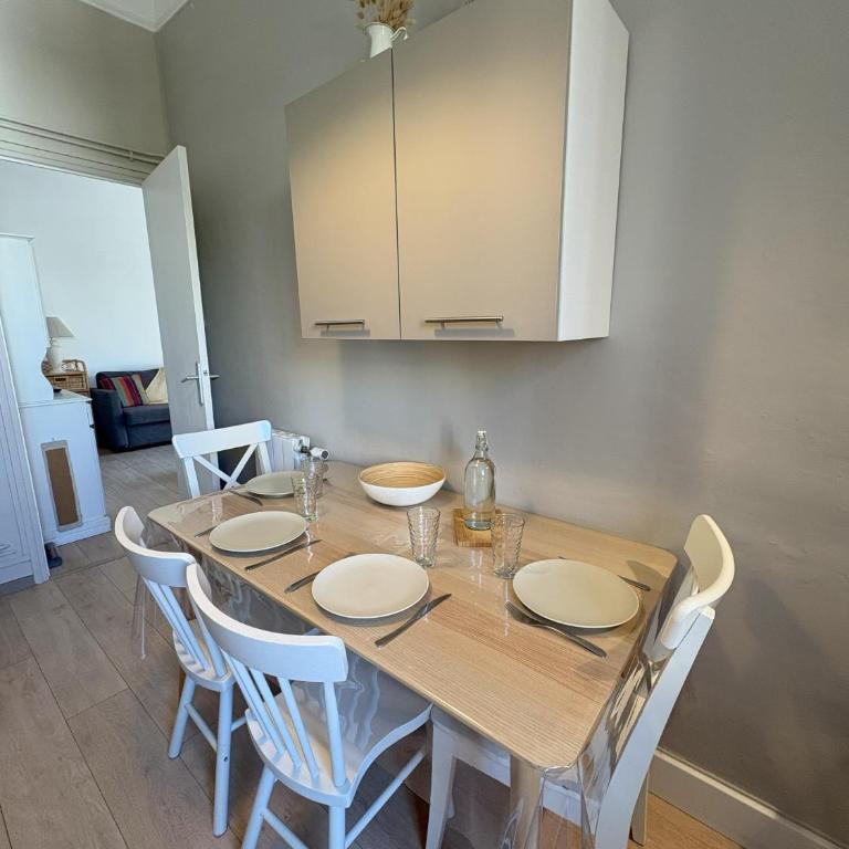 Le Jean Moulin Vert - One-Bedroom Apartment - 17