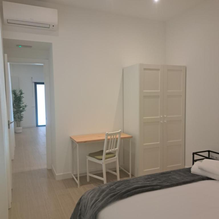 About Sevilla 1 - Apartamento de 1 dormitorio - 30