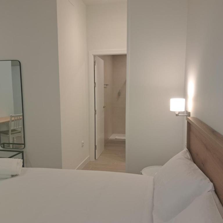 About Sevilla 1 - Apartamento de 1 dormitorio - 14