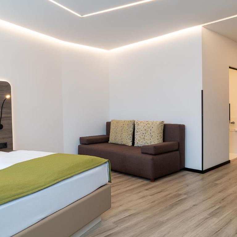 CHRIZZ Rooms - Superior Doppelzimmer - 3