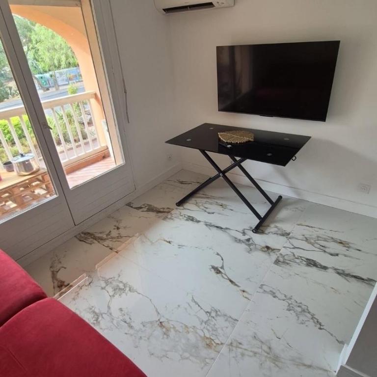 Studio raffiné au centre de Fréjus - Apartamento de 1 dormitorio - 9