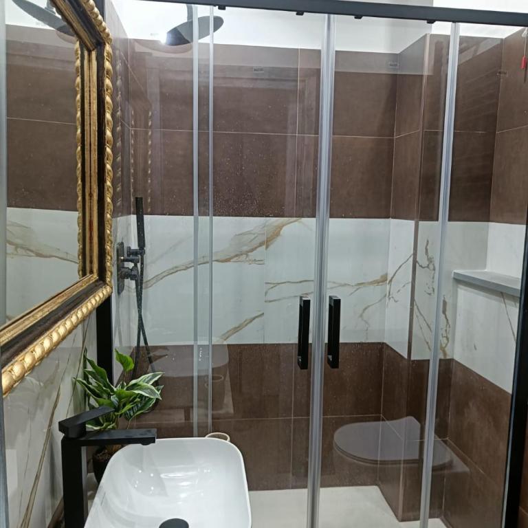 BNB Frescoes Rooms San Frediano - Camera Deluxe - 5
