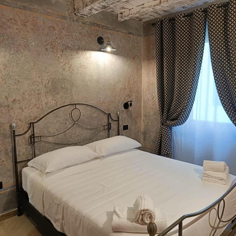 BNB Frescoes Rooms San Frediano - Camera Deluxe - 7