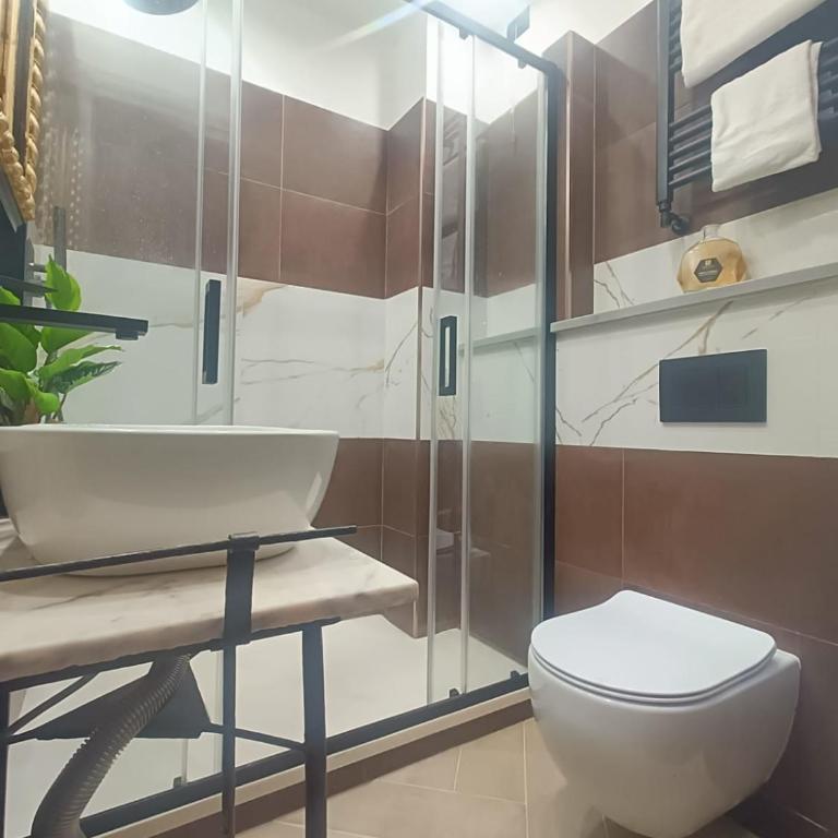 BNB Frescoes Rooms San Frediano - Camera Deluxe - 10