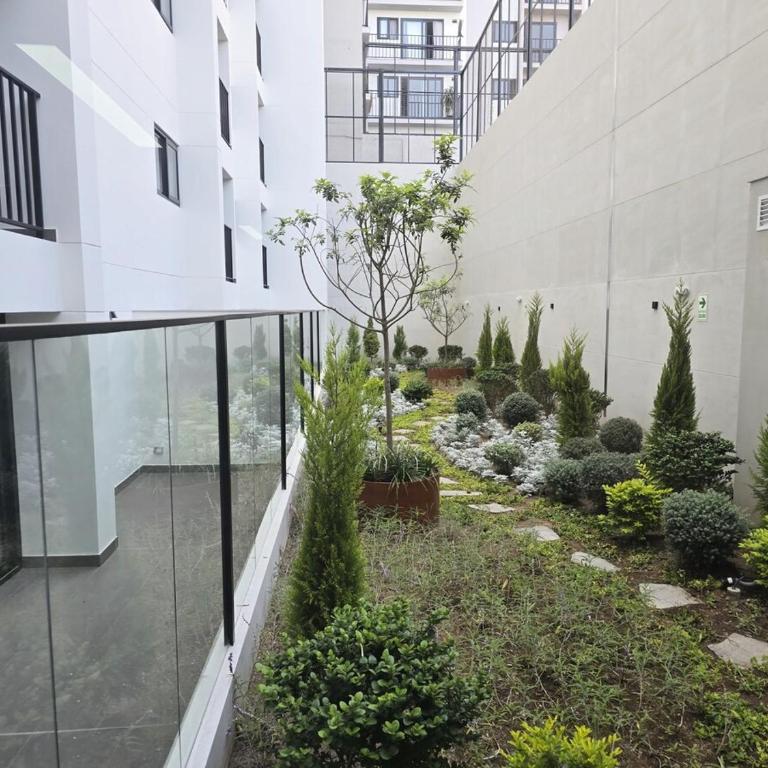 New 1st Fl Executive Patio Pad - Apartamento de 1 dormitorio - 48