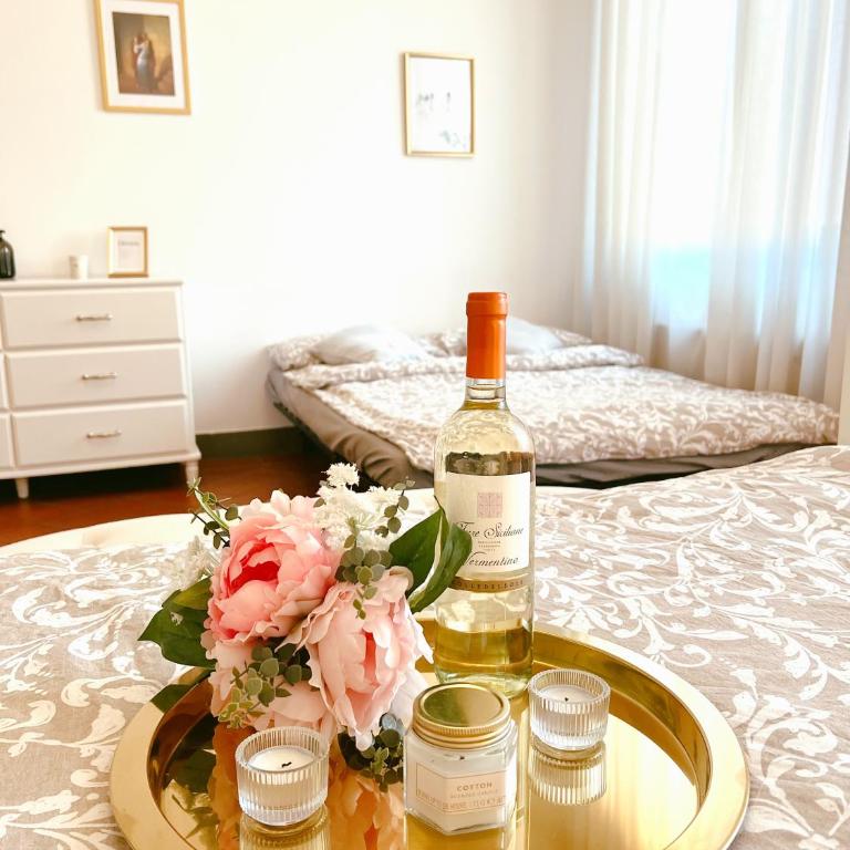 Amazing Premium Apartment in the heart of Florence at the DUOMO, 2 Bedrooms, 2 Bathrooms, 1 Livingroom or extra Bedroom, ideal for 2-8 Guests - Two-Bedroom Apartment - 31