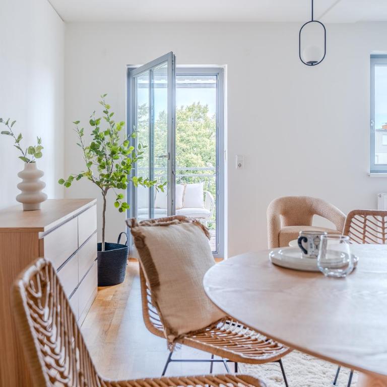 Hakuna Nordic Lounge - in der Innenstadt - Apartment mit 3 Schlafzimmern - 4