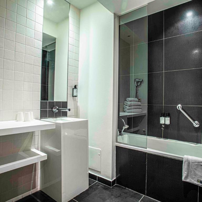 B&B HOME Brides-les-Bains Les 3 Vallées - Chambre Triple Supérieure - 2