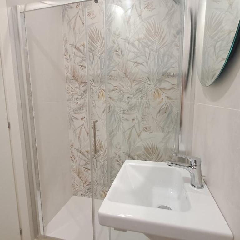 Mare Mare Rooms - Camera Matrimoniale con Balcone e Vista Mare - 21
