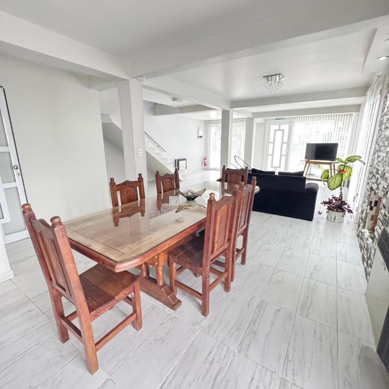 Casa en Cumbres - Casa de 3 dormitorios - 16