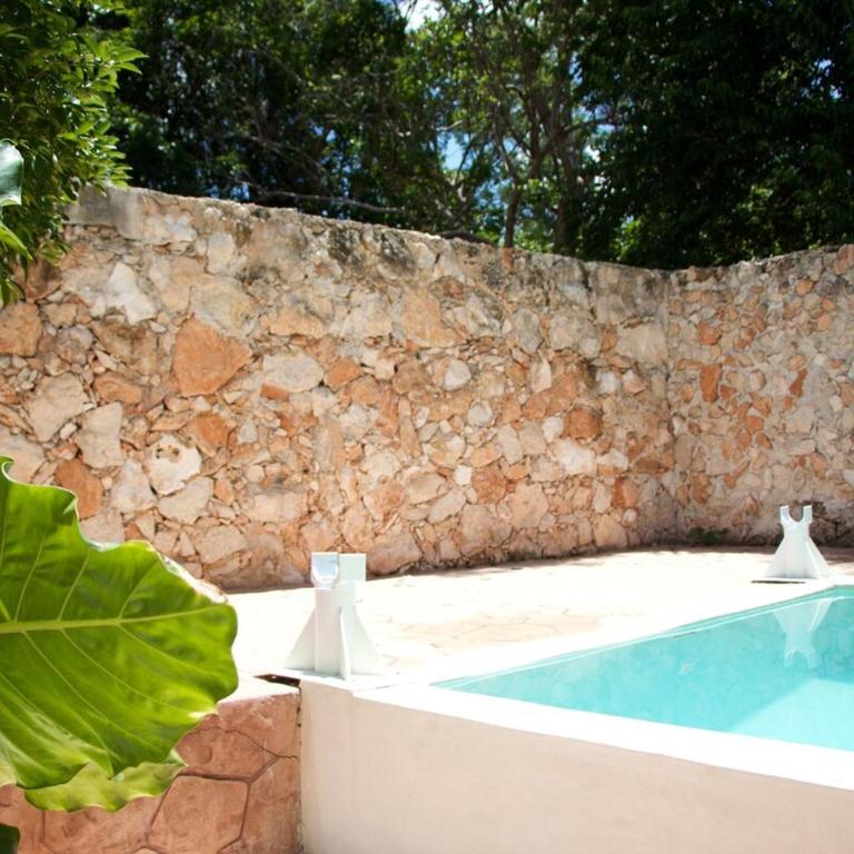 Charming and private with a pool in Merida Centro - Three-Bedroom House - 8