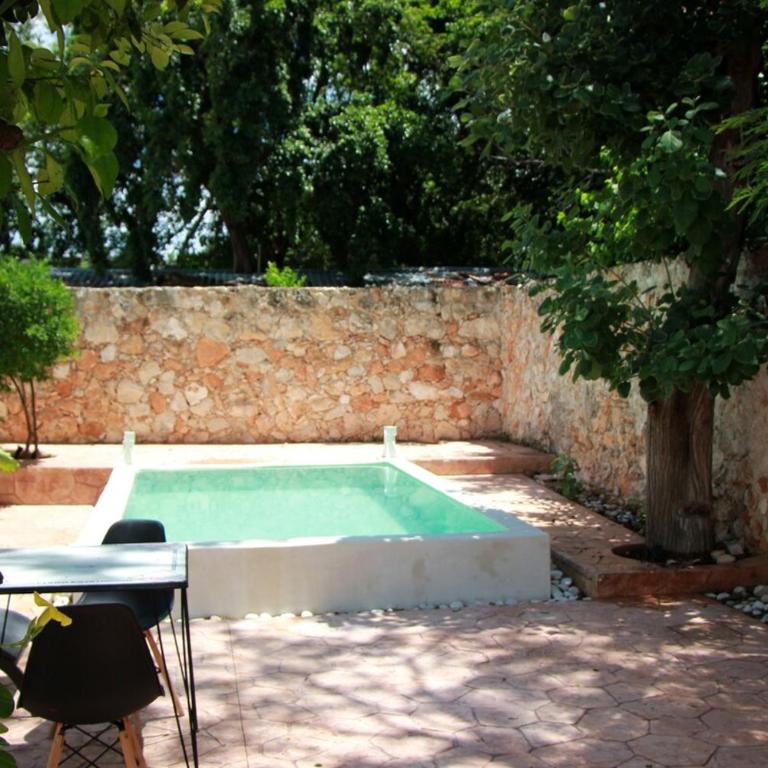Charming and private with a pool in Merida Centro - Three-Bedroom House - 10