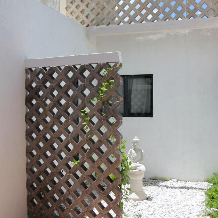 Charming and private with a pool in Merida Centro - Three-Bedroom House - 24
