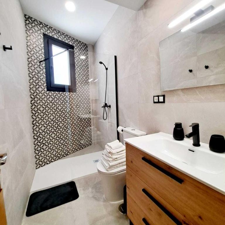 Gibralfaro Apolo - Apartamento con ducha - 10