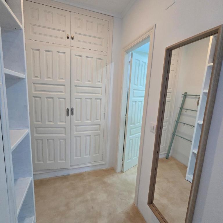 Villa Serena - Three-Bedroom Apartment - 15