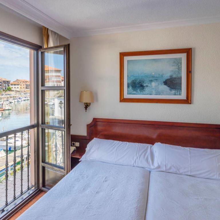 Las Rocas - Double or Twin Room with View - 10