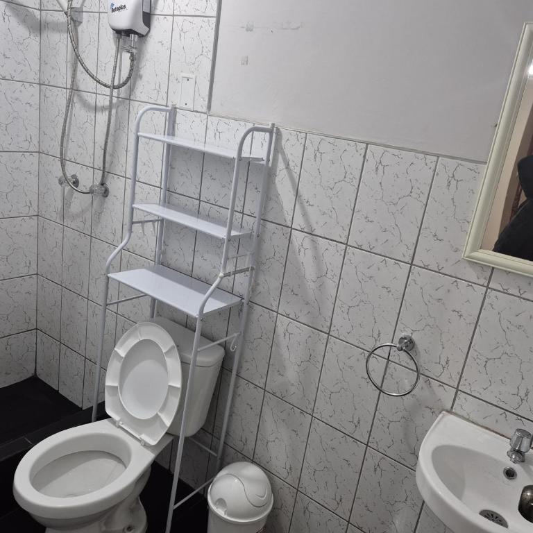 Habitación privada 2do piso cerca a la Plaza Constitución - Double Room - 5