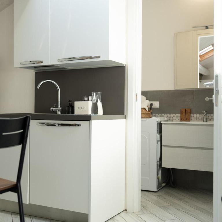 Ferrara Centro-Wabi Apt - Studio Apartment - 11