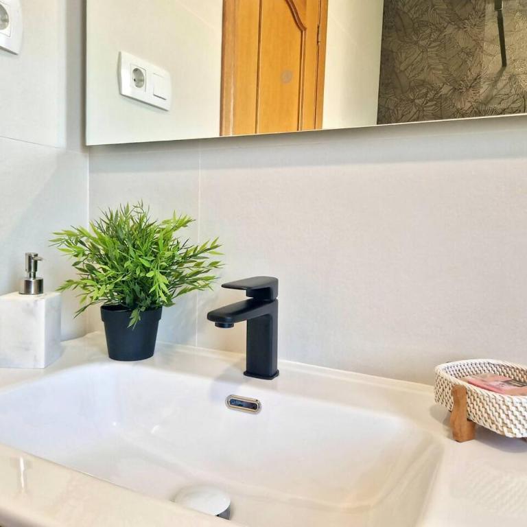 SR Villa Amelie Benalmadena 3BDR with private pool - Villa de 3 dormitorios - 30