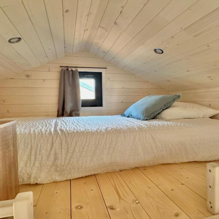 BERCK-PLAGE - Location saisonnière Tiny House insolite - 4 hébergements atypiques avec terrasse privée, proche mer, parking privé et gratuit, idéal weekend romantique, vacances en famille ou groupe - Chalet mit 2 Schlafzimmern - 18
