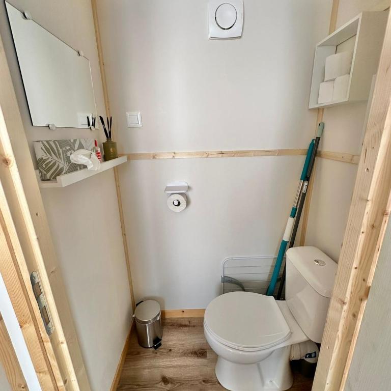 BERCK-PLAGE - Location saisonnière Tiny House insolite - 4 hébergements atypiques avec terrasse privée, proche mer, parking privé et gratuit, idéal weekend romantique, vacances en famille ou groupe - Chalet - 22