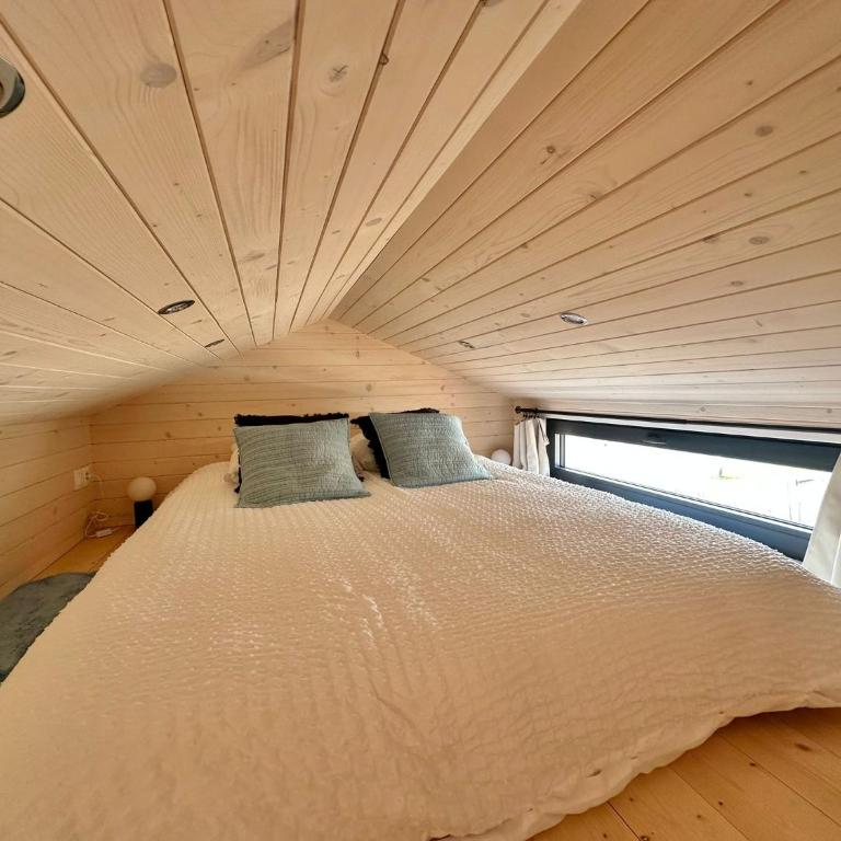 BERCK-PLAGE - Location saisonnière Tiny House insolite - 4 hébergements atypiques avec terrasse privée, proche mer, parking privé et gratuit, idéal weekend romantique, vacances en famille ou groupe - Chalet mit 2 Schlafzimmern - 13
