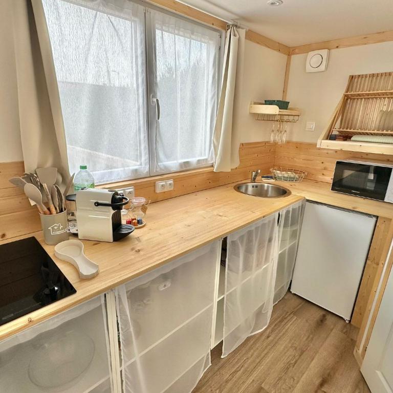 BERCK-PLAGE - Location saisonnière Tiny House insolite - 4 hébergements atypiques avec terrasse privée, proche mer, parking privé et gratuit, idéal weekend romantique, vacances en famille ou groupe - Chalet - 10