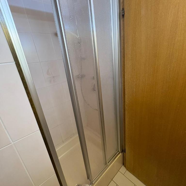 Bergsteiger-Zimmer Pension Obermair - Budget Zweibettzimmer - 3
