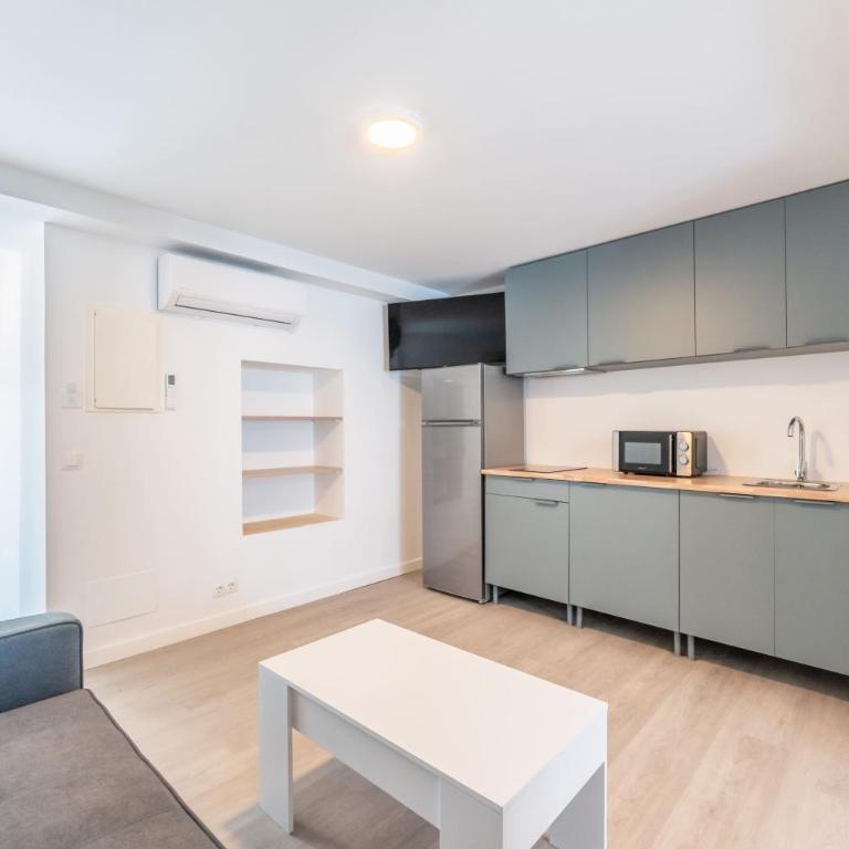 Apartamentos La Placita - Estudio con 1 cama grande - 5