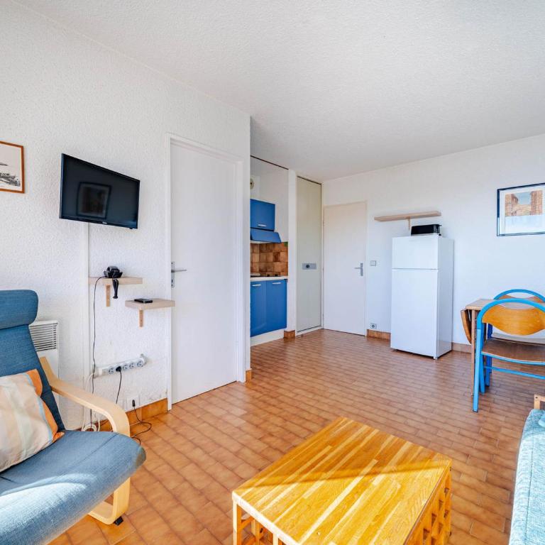 Appartement 8 personnes avec Wi-Fi, vue mer - FR-1-827-15 - Appartement - 11