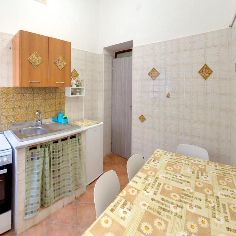 Isola dei tesori - affittacamere palermo - Large Double Room - 12
