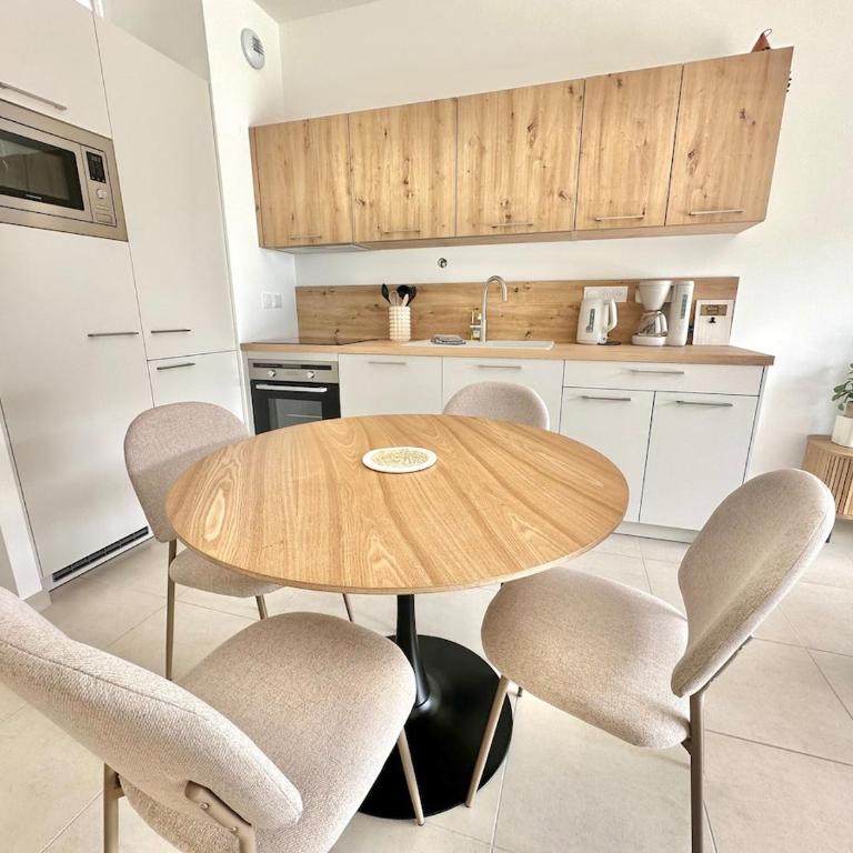 Capucine - Bel appart bohème à deux pas de la plage de Berck - One-Bedroom Apartment with Balcony - 8