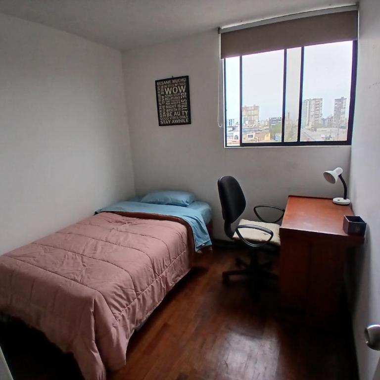 Habitación acogedora amoblada - Single Room with Shared Bathroom - 2