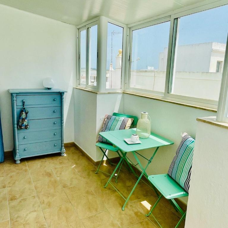 AZUL BARBATE, ático a 2 minutos de la playa - Apartamento de 2 dormitorios con terraza y vistas al mar - 4