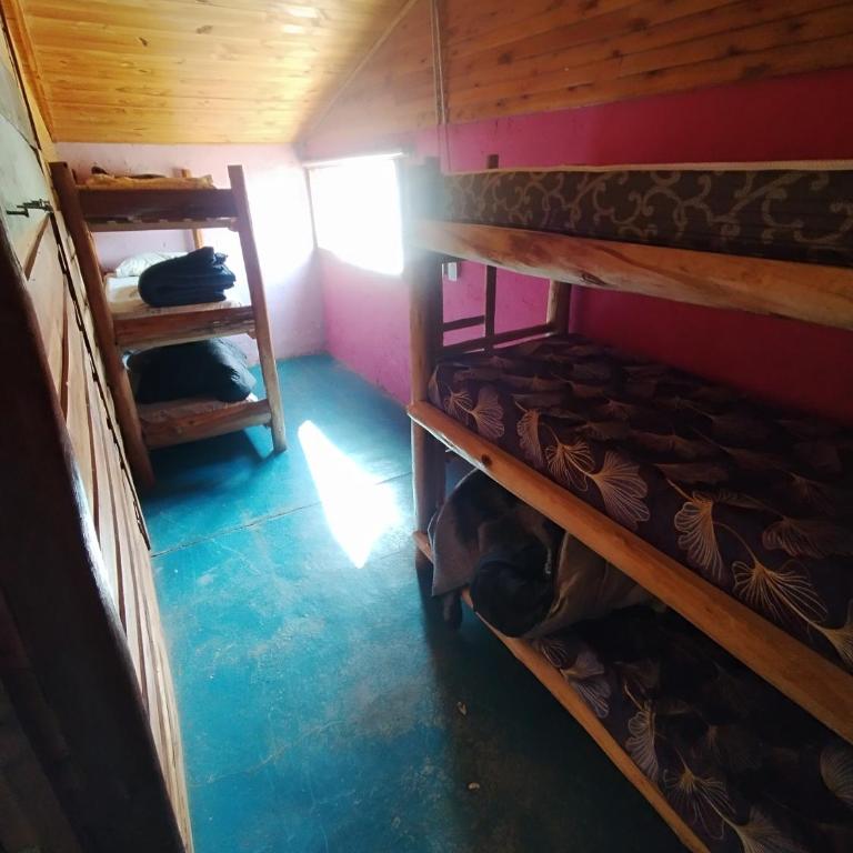 Refugio Los Molles hostal - Habitación Compartida Mixta de 6 camas - 2