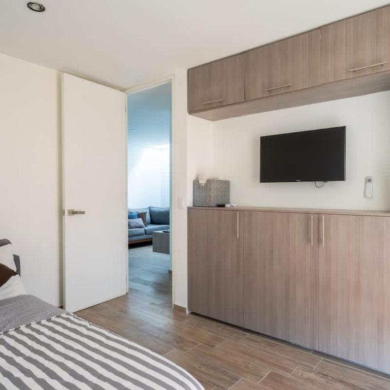 Residencia Galicia Family - Family Room - 25