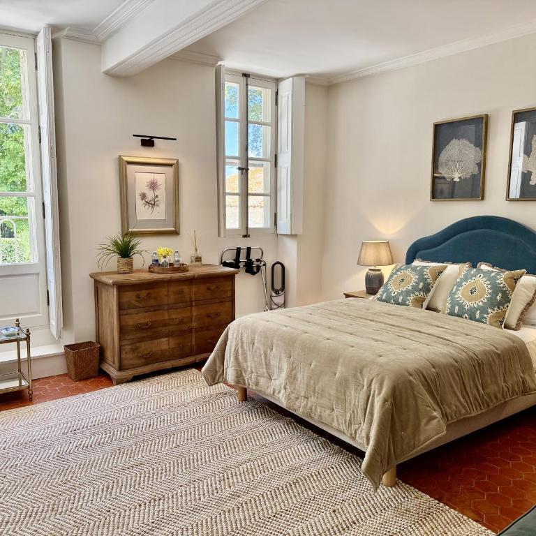 Château Saint Perret - Chambre Double Deluxe - 5
